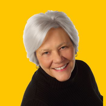 Portrait of Terri Booker, Broker/Agent.